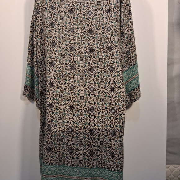 Altar'd State Black and Teal Patterned Tunic - Picture 2 of 5